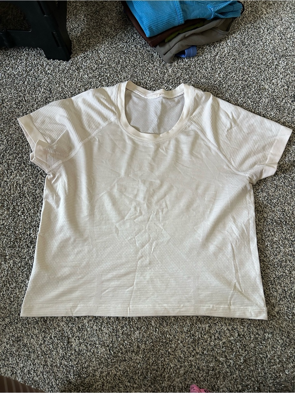 White Swiftly Tee Relaxed Lululemon